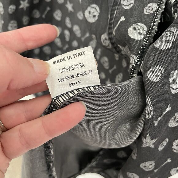 Italy Made Women XL Grey Skull Bones Oversized Button-Up Metallic Trim Skelton - Picture 5 of 8